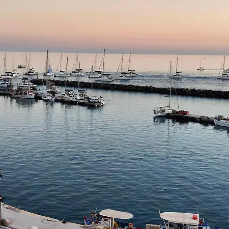 Pleasure View 佩里萨