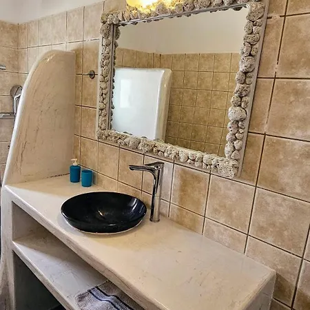 Pleasure View Perissa (Santorini)