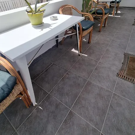 Pleasure View Perissa (Santorini)