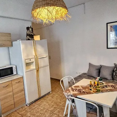 Pleasure View Apartment *